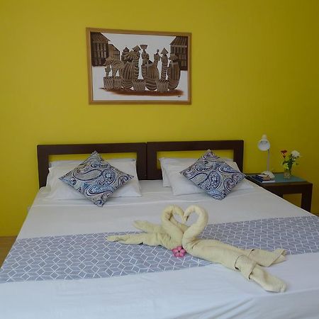 By The Bay, Jacana Bed & Breakfast Puerto Princesa Extérieur photo