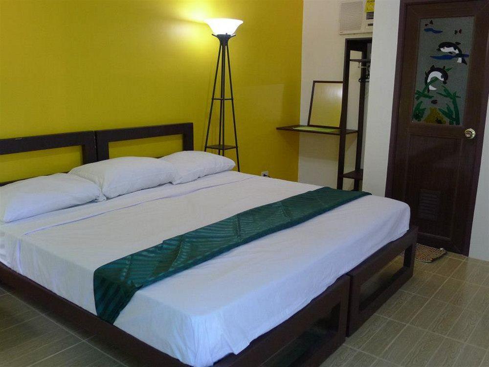 By The Bay, Jacana Bed & Breakfast Puerto Princesa Extérieur photo