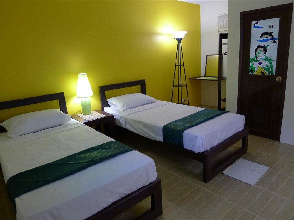 By The Bay, Jacana Bed & Breakfast Puerto Princesa Extérieur photo