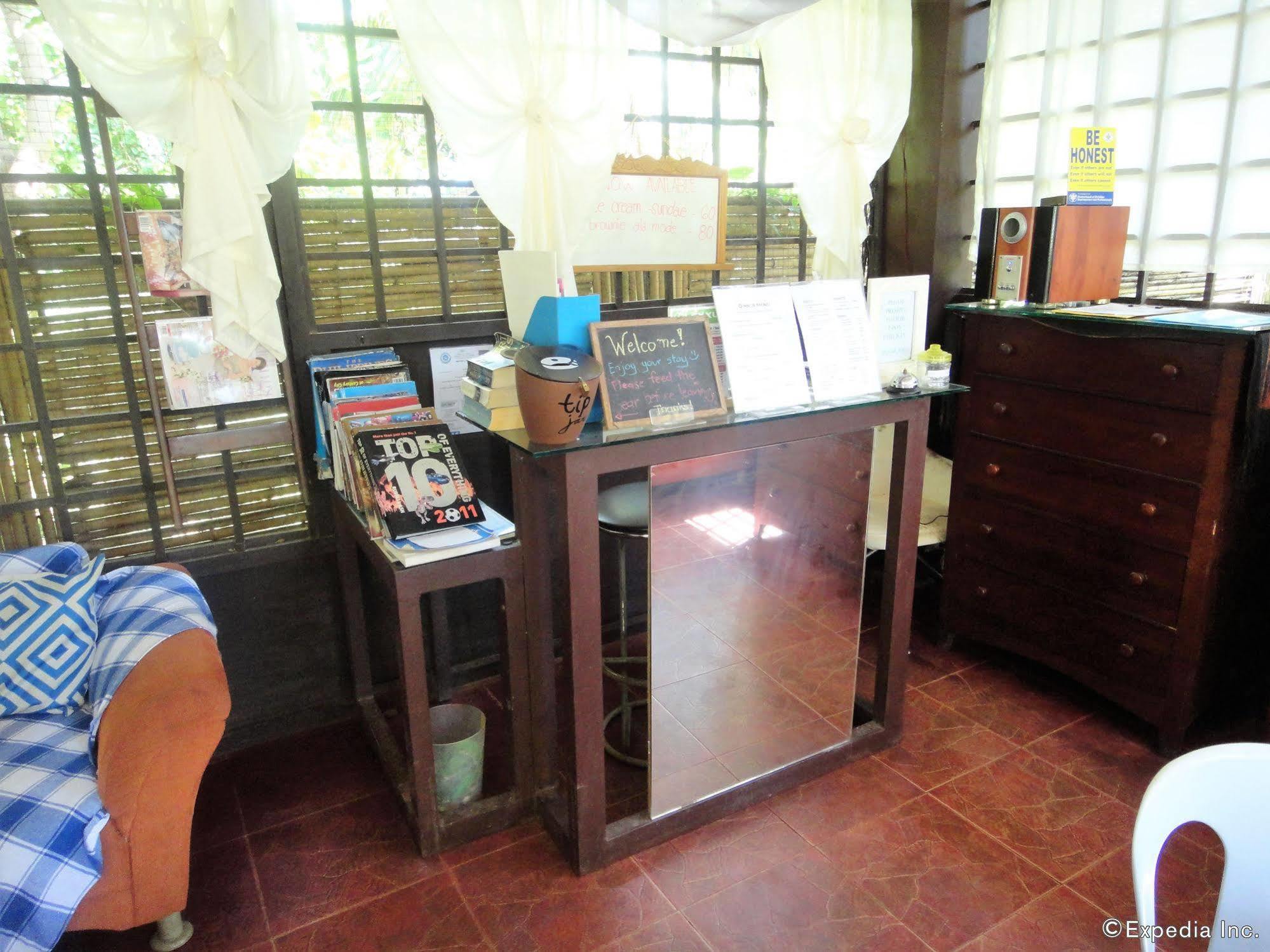By The Bay, Jacana Bed & Breakfast Puerto Princesa Extérieur photo