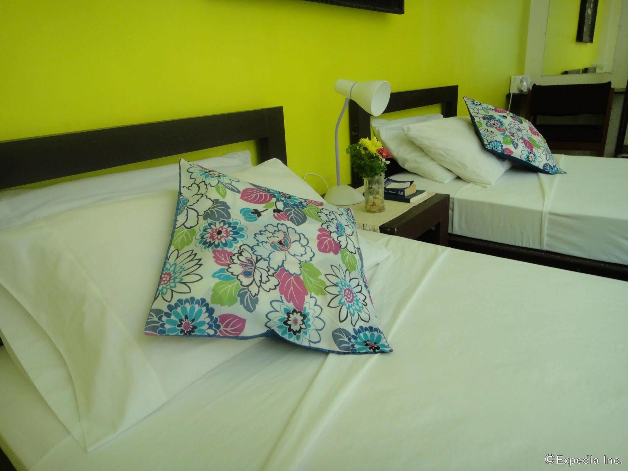 By The Bay, Jacana Bed & Breakfast Puerto Princesa Extérieur photo